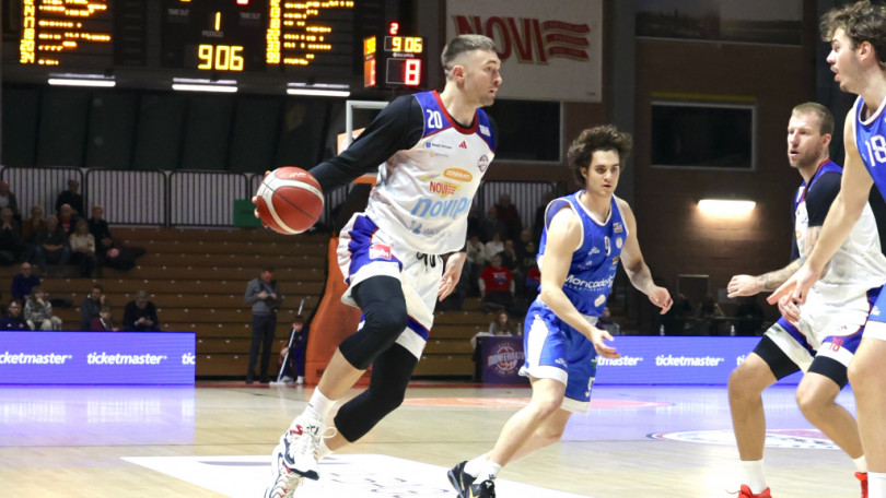 Dopo una battaglia serrata Lumezzane passa al “PalaEnergica” con il punteggio di 72-73